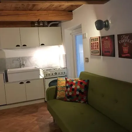Casa Della Nonna Apartment
